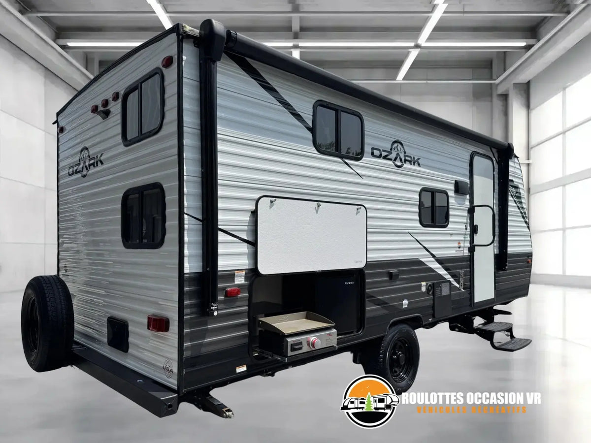 2022 FOREST RIVER OZARK 1680BSK