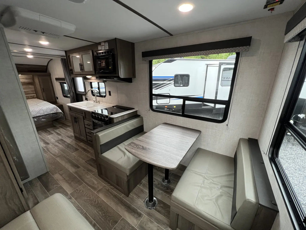2022 GULFSTREAM CONQUEST 22RSD