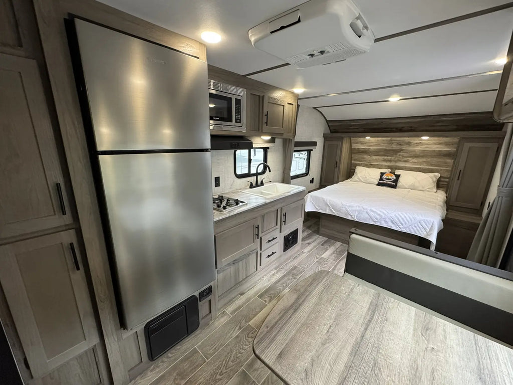2022 GULFSTREAM TRAILMASTER 248BH