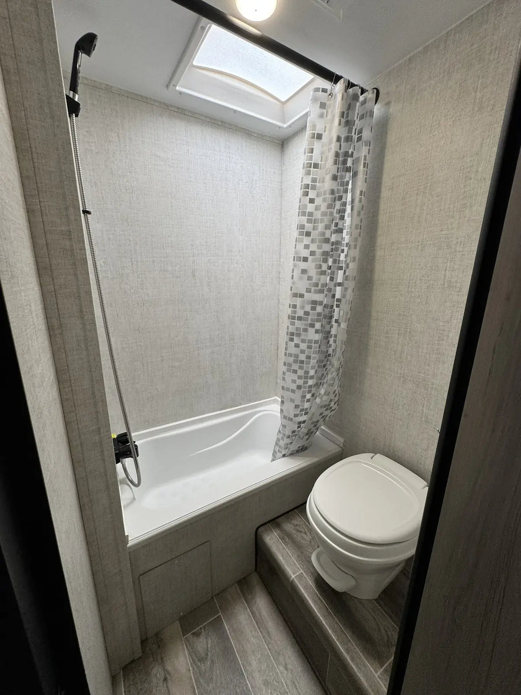 2022 GULFSTREAM TRAILMASTER 248BH