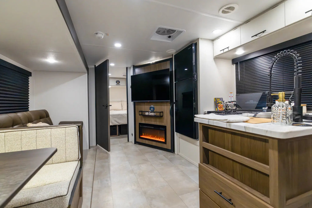 2027 Forest River Tracer 275BH