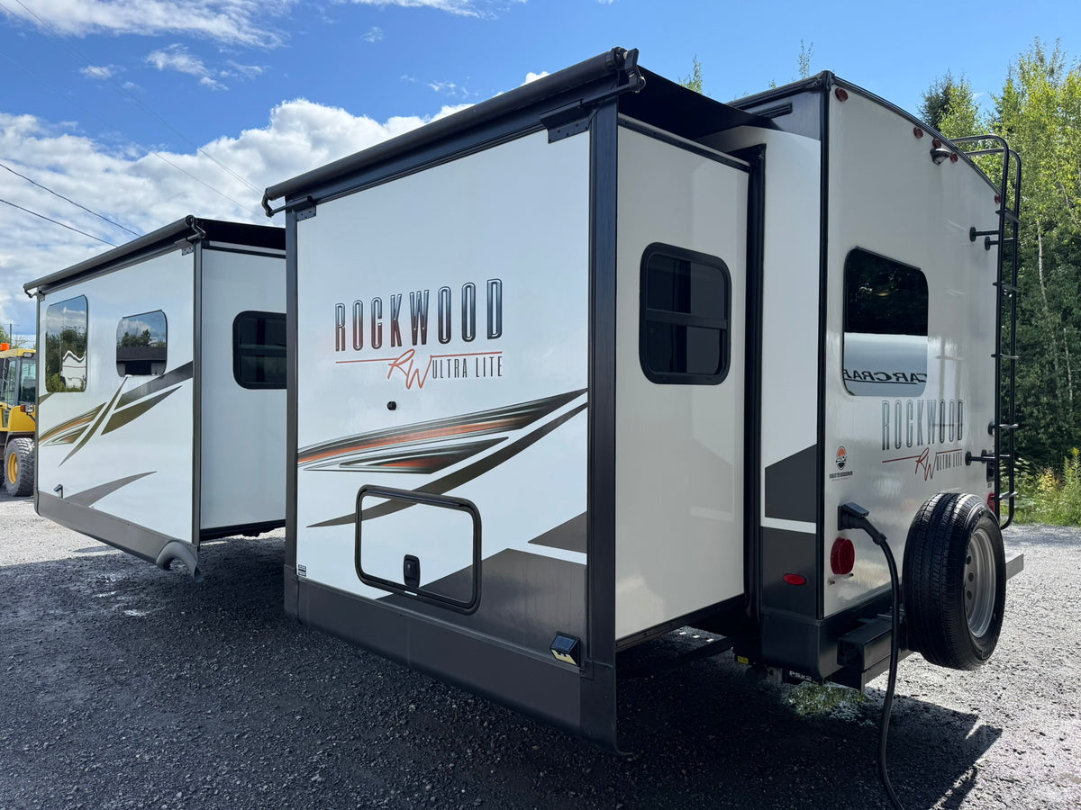 2021 ROCKWOOD ULTRA LITE 2608BS