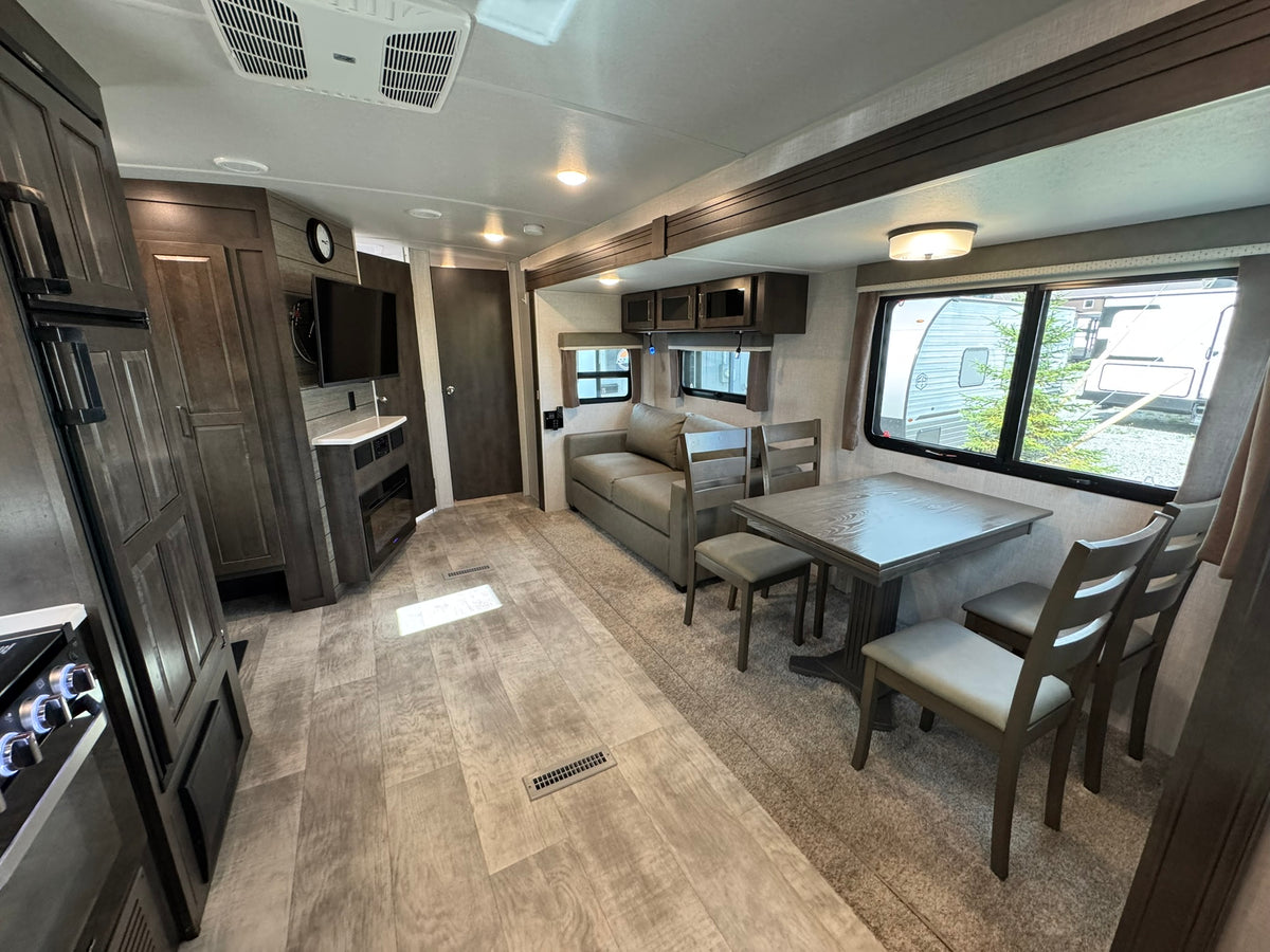 2021 ROCKWOOD ULTRA LITE 2608BS