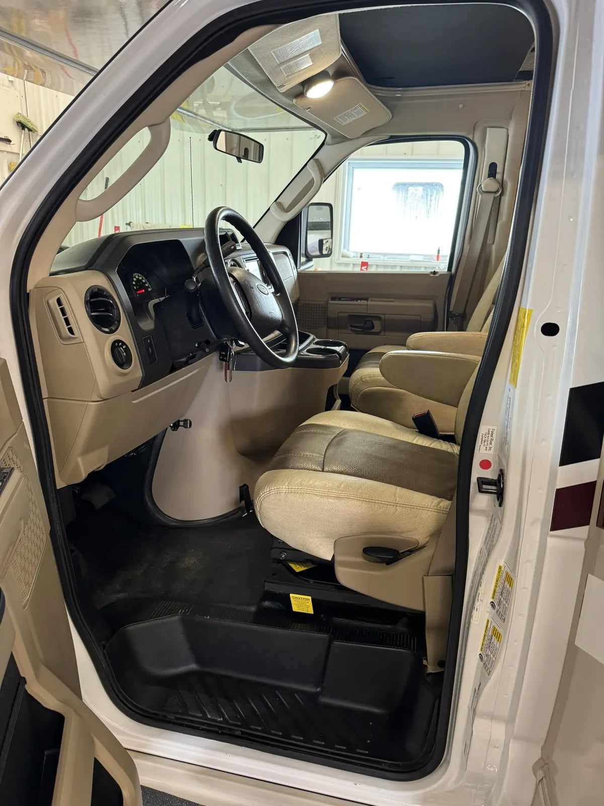2019 COACHMEN LEPRECHAUN 319MB – Motorisé Classe C USAGÉ