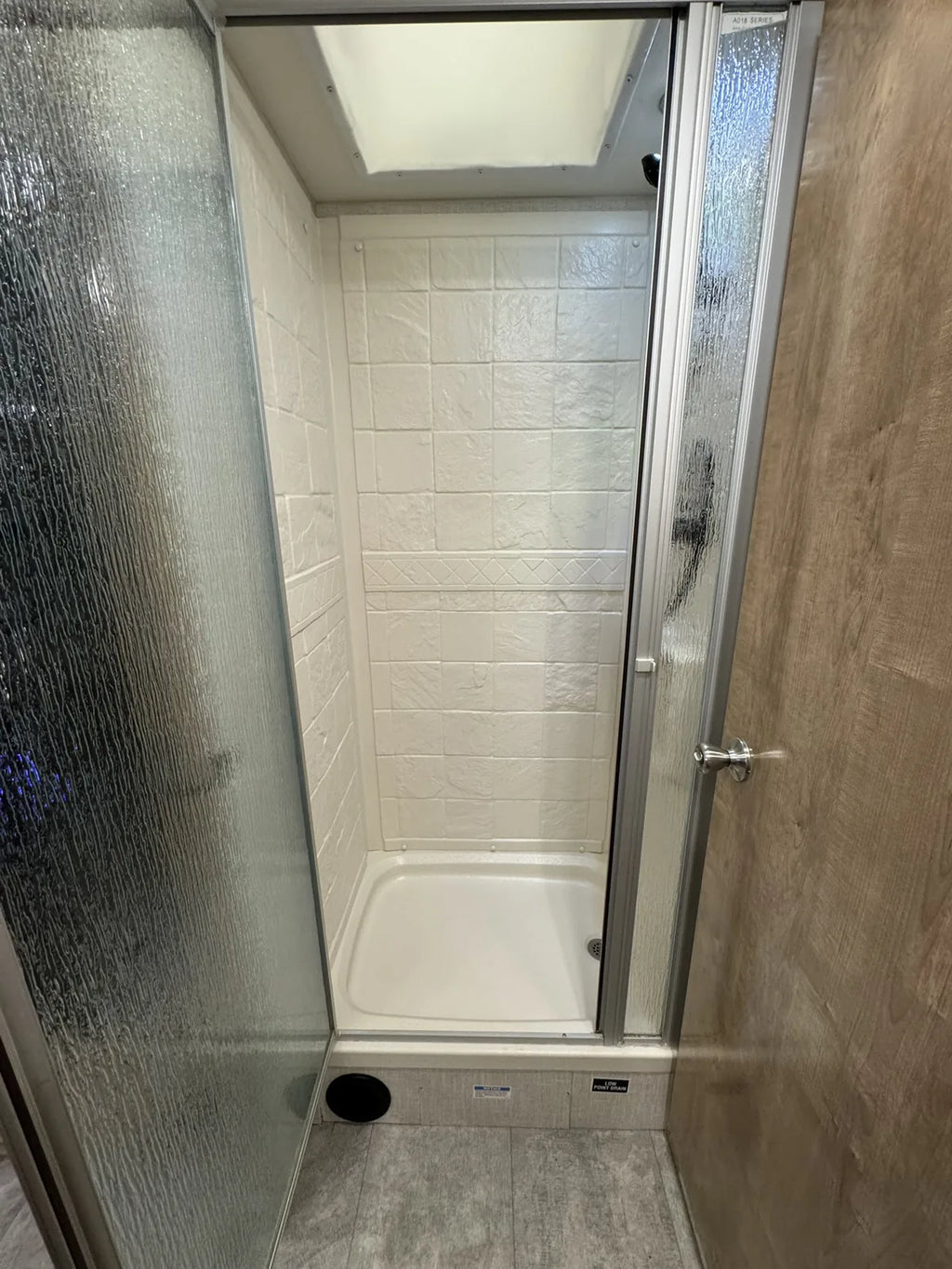 2019 COACHMEN LEPRECHAUN 319MB – Motorisé Classe C USAGÉ