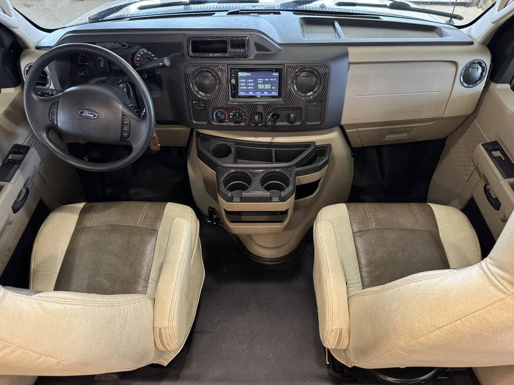 2019 COACHMEN LEPRECHAUN 319MB – Motorisé Classe C USAGÉ